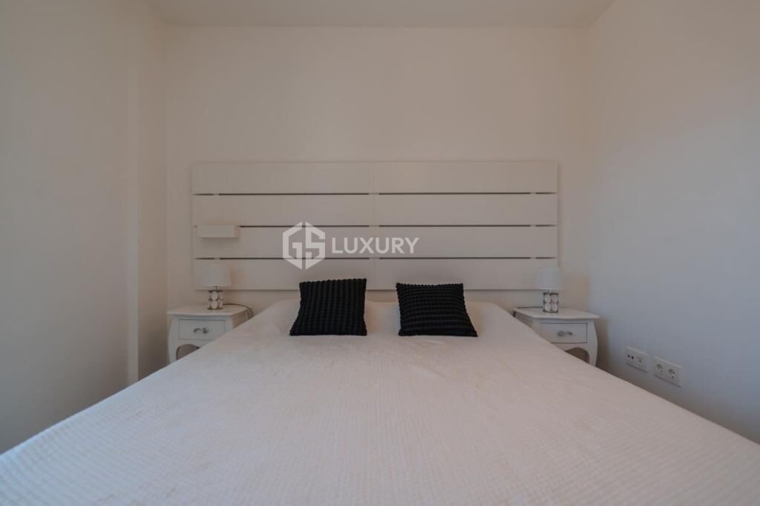 3 Zimmer Villa zu verkaufen in Adeje mit Garage - 1.100.000 € (Ref: 9676059)