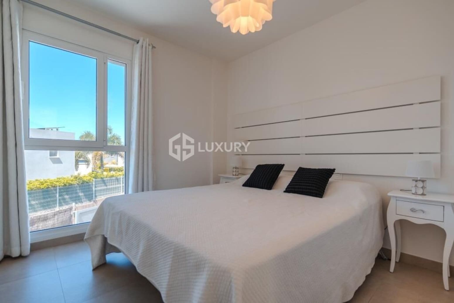 3 Zimmer Villa zu verkaufen in Adeje mit Garage - 1.100.000 € (Ref: 9676059)