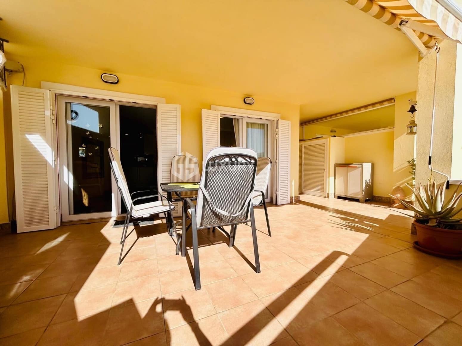 2 bedroom Flat for sale in Adeje - € 720,000 (Ref: 9676060)