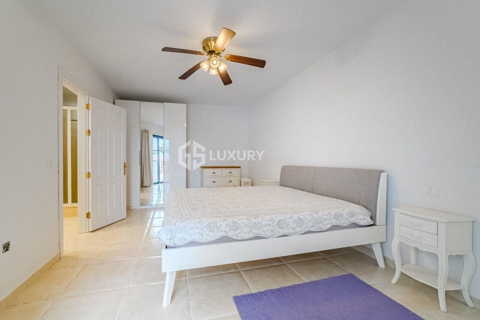 5 slaapkamer Villa te koop in Adeje met garage - € 2.100.000 (Ref: 9676061)