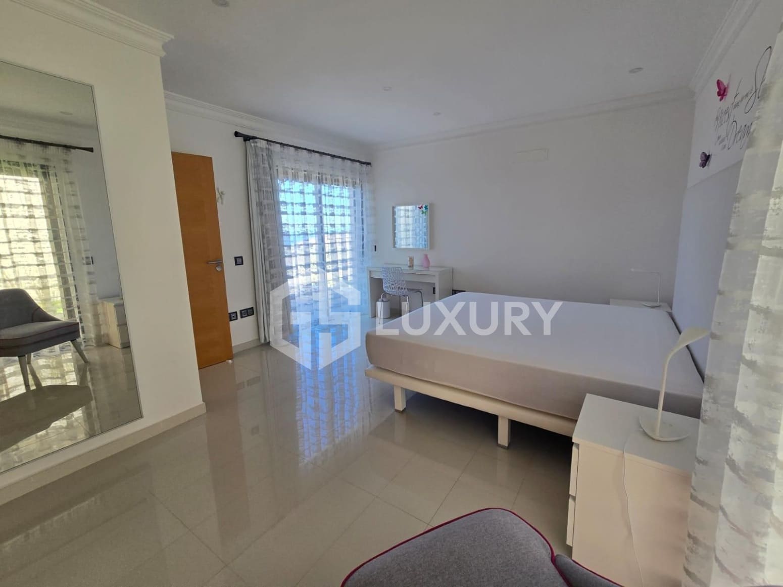 3 quarto Moradia para venda em Adeje com piscina garagem - 1 480 000 € (Ref: 9676062)