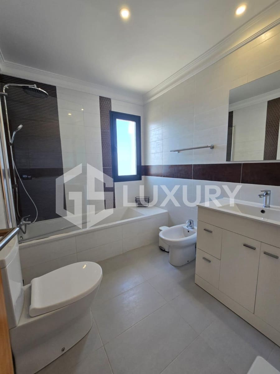 3 quarto Moradia para venda em Adeje com piscina garagem - 1 480 000 € (Ref: 9676062)