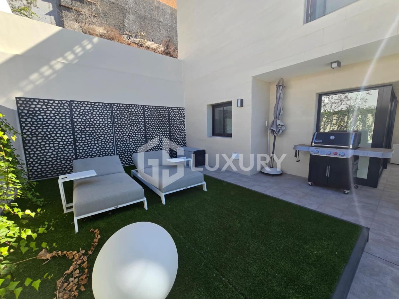 3 quarto Moradia para venda em Adeje com piscina garagem - 1 480 000 € (Ref: 9676062)