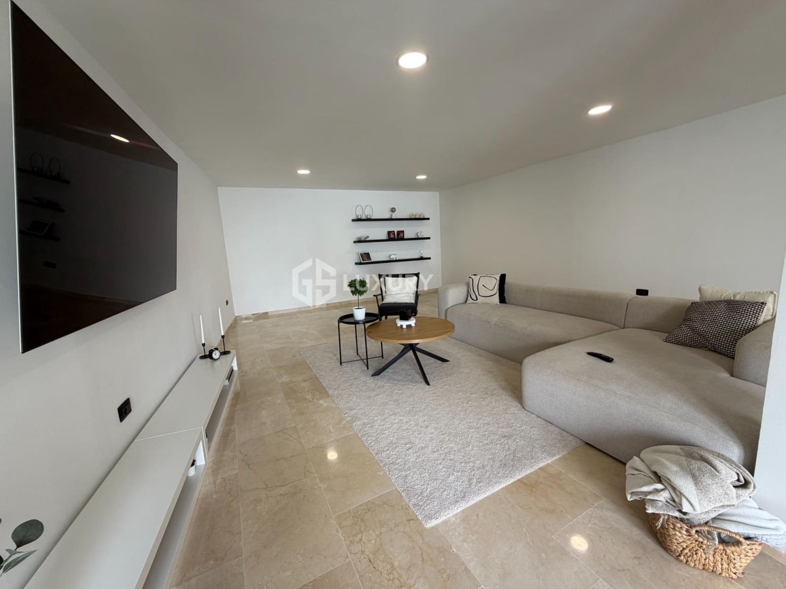 Chalet de 4 habitaciones en El Rosario en venta con garaje - 950.000 € (Ref: 9676065)