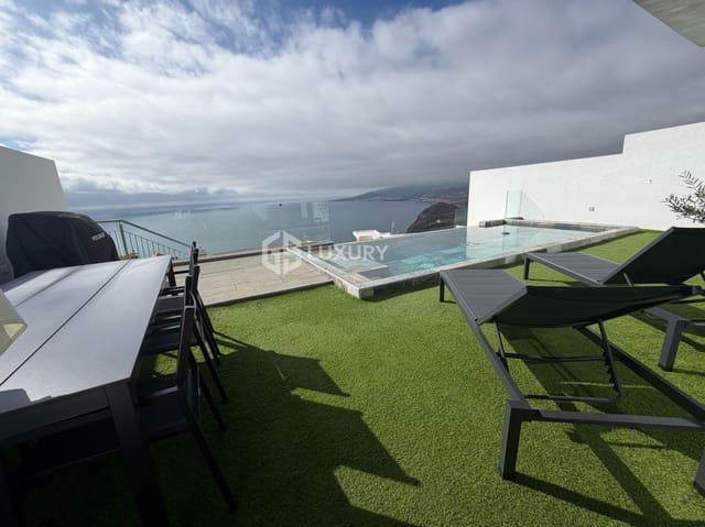 Chalet de 4 habitaciones en El Rosario en venta con garaje - 950.000 € (Ref: 9676065)