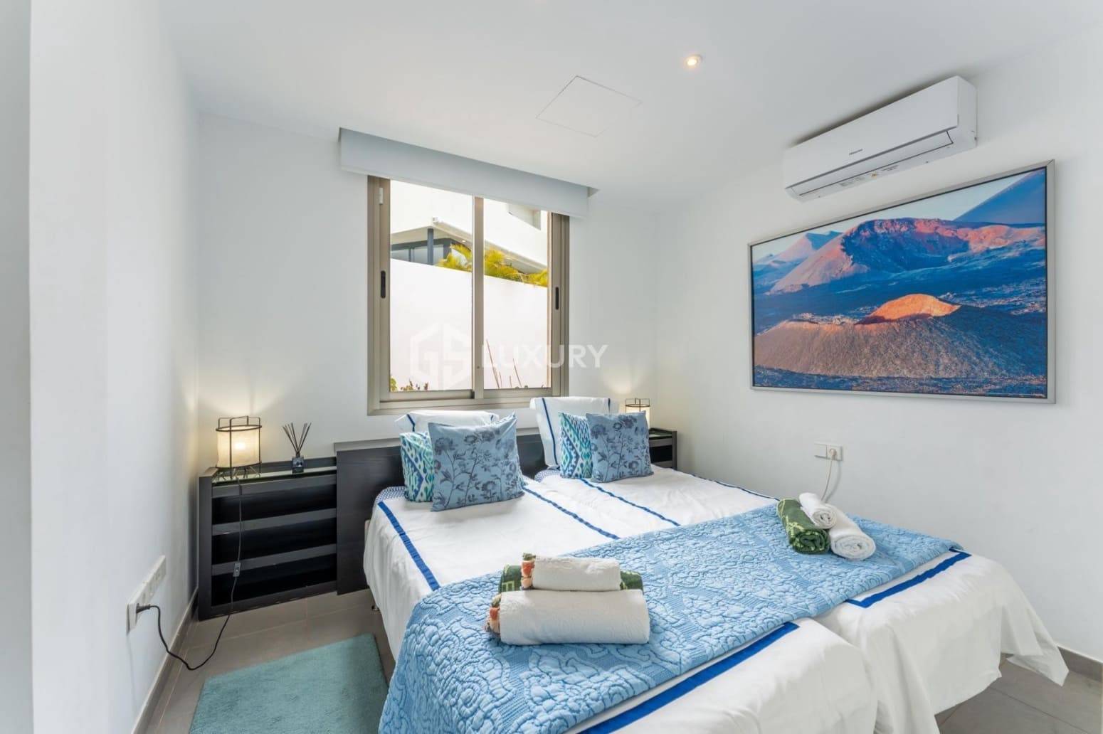 Chalet de 3 habitaciones en Adeje en venta con garaje - 1.690.000 € (Ref: 9676066)