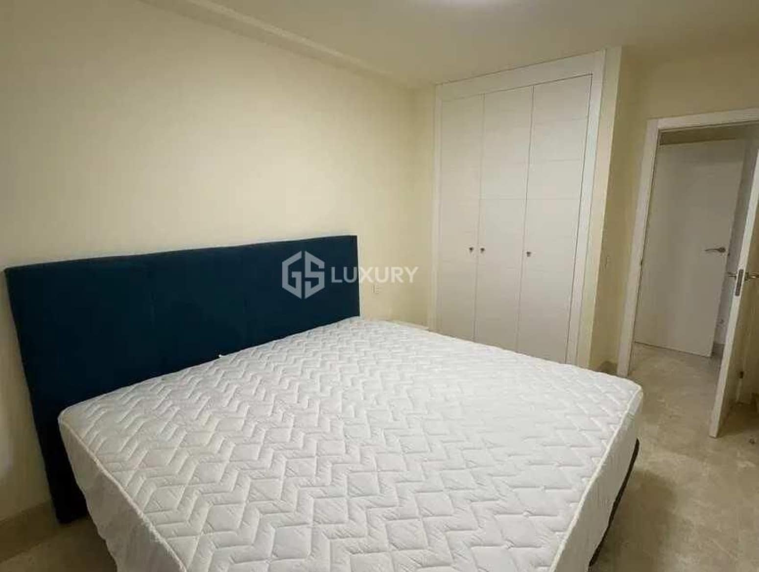 3 makuuhuone Asunto myytävänä paikassa Adeje mukana 
autotalli - 895 000 € (Ref: 9676071)