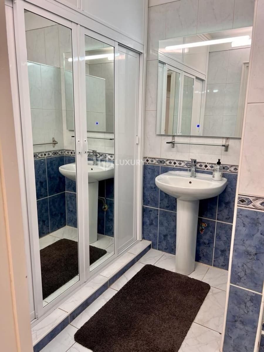 3 bedroom Villa for sale in Santiago del Teide with garage - € 800,000 (Ref: 9676072)