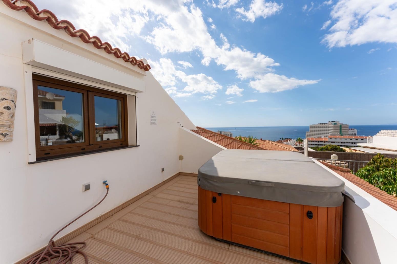 Chalet de 7 habitaciones en Adeje en venta con garaje - 1.600.000 € (Ref: 9676076)