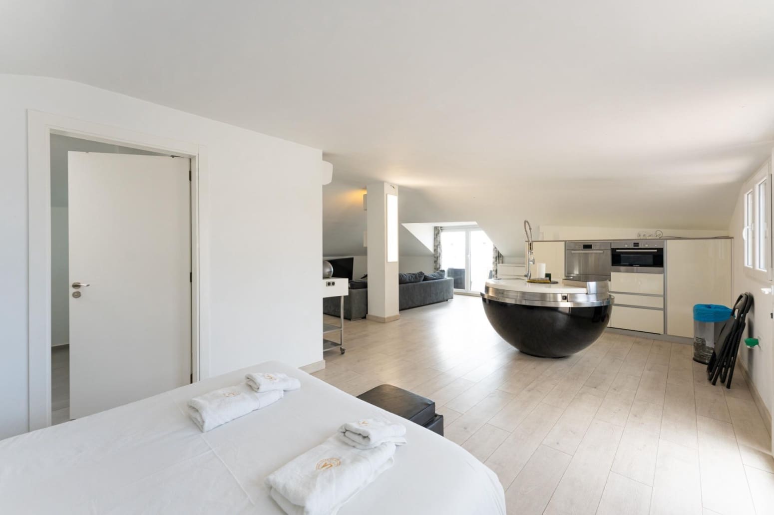 7 chambre Villa/Maison à vendre à Adeje avec garage - 1 600 000 € (Ref: 9676076)