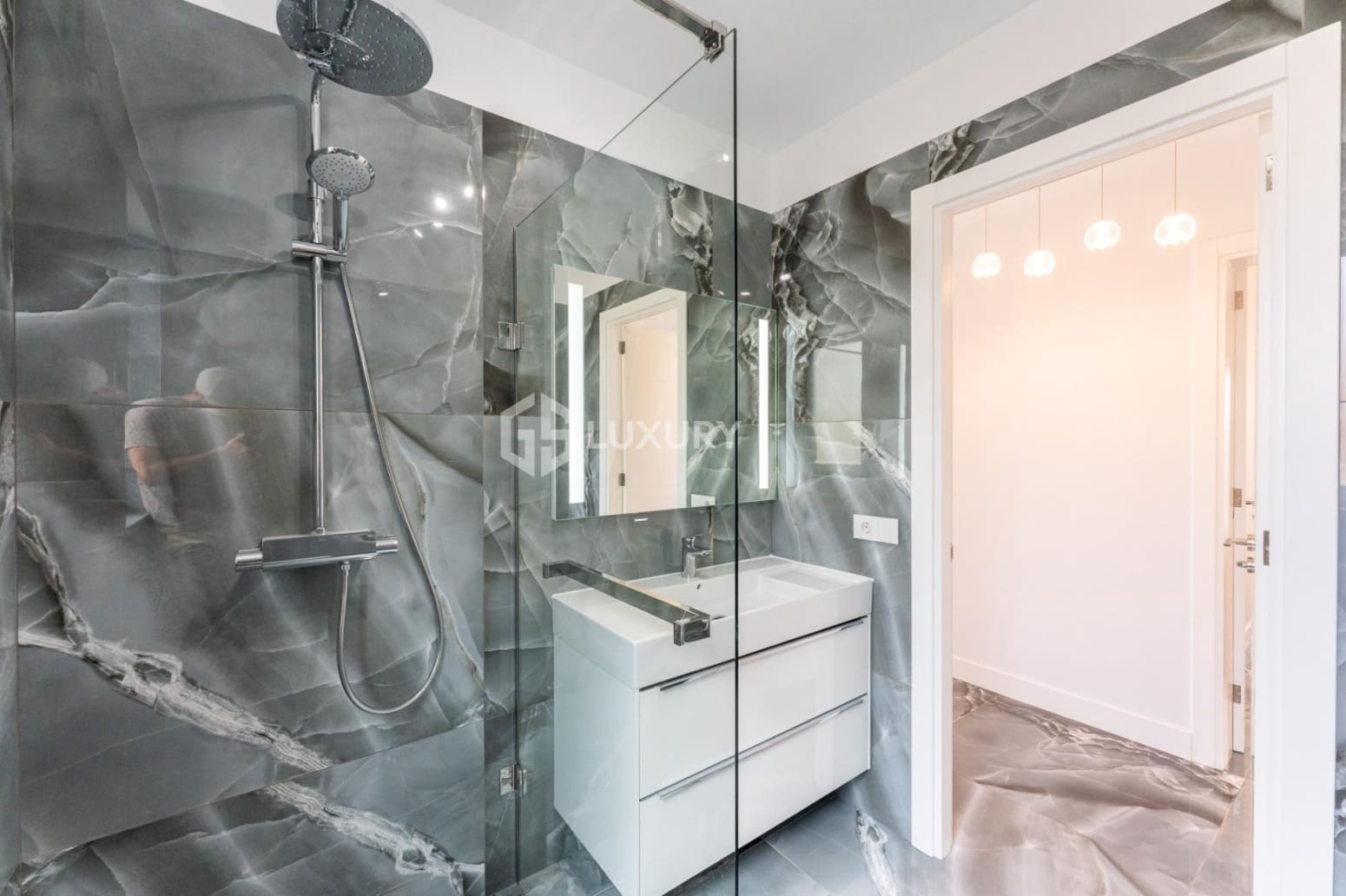 7 sypialnia Willa na sprzedaż w Adeje z garażem - 2 350 000 € (Ref: 9676077)