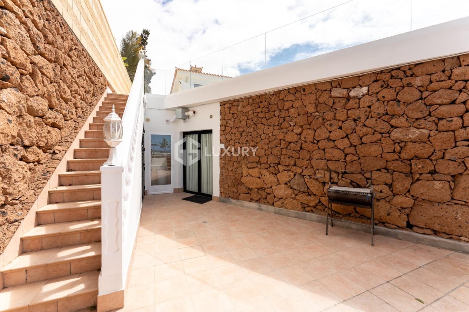 7 sypialnia Willa na sprzedaż w Adeje z garażem - 2 350 000 € (Ref: 9676077)