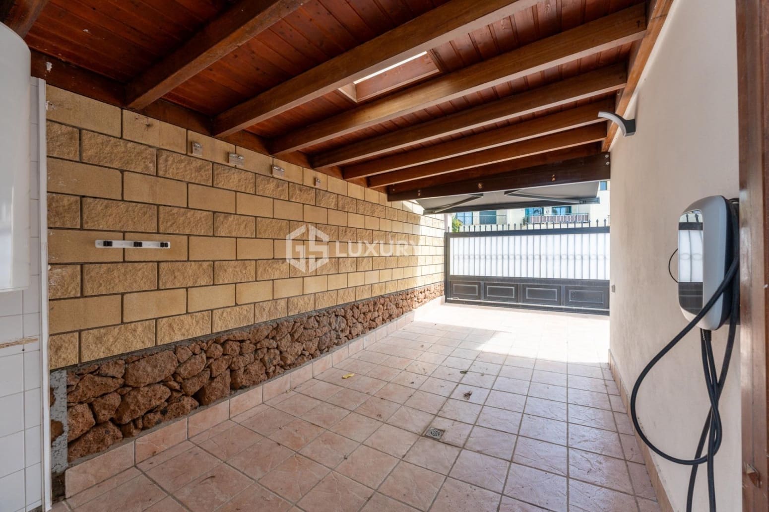 7 sypialnia Willa na sprzedaż w Adeje z garażem - 2 350 000 € (Ref: 9676077)