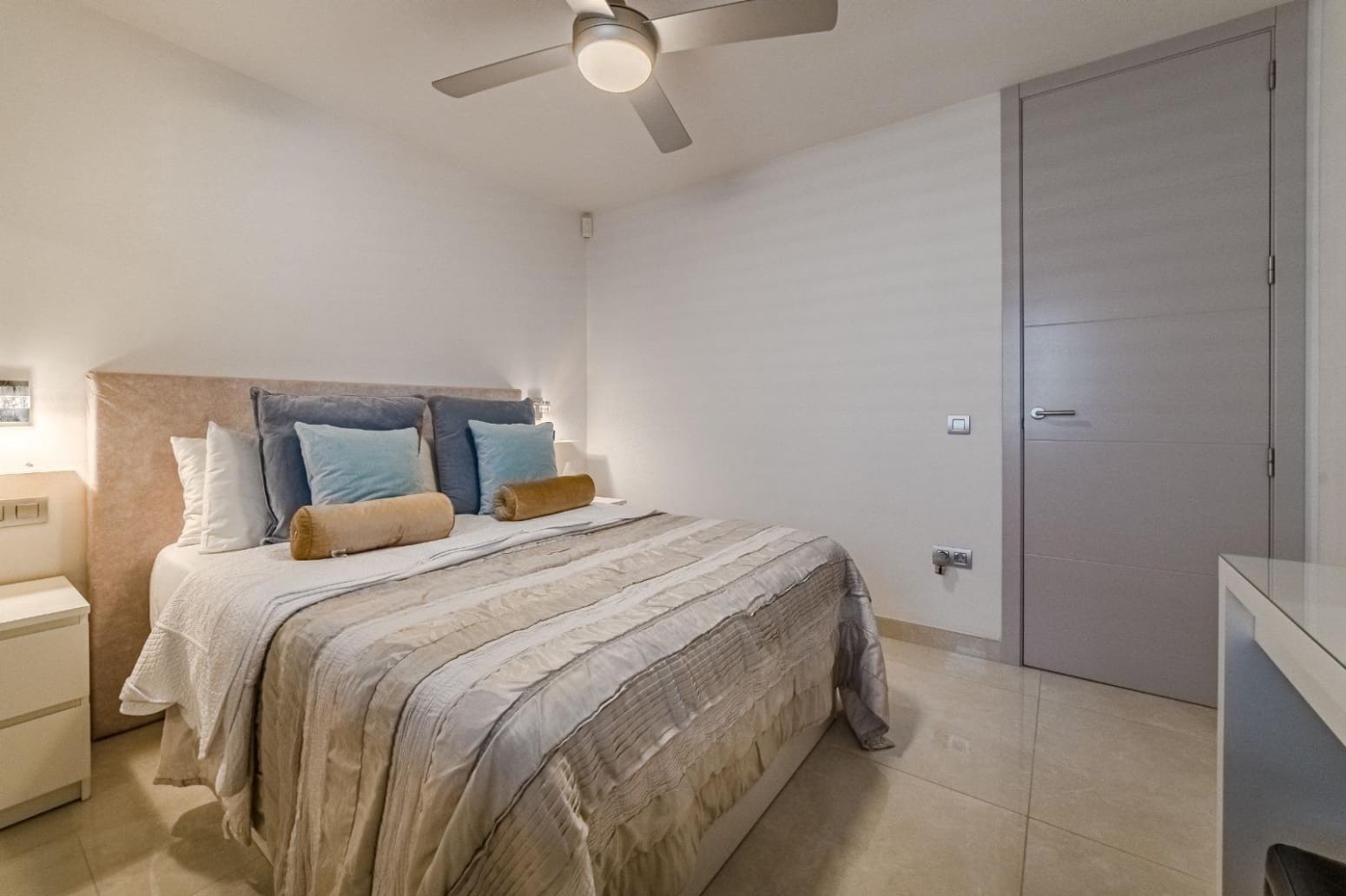 4 slaapkamer Villa te koop in Adeje met garage - € 2.450.000 (Ref: 9676080)