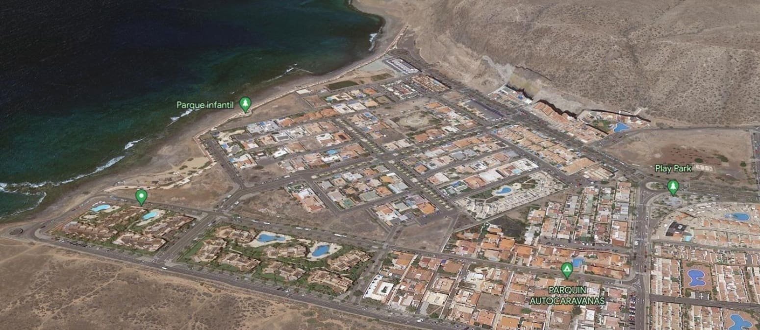 Terrain à Bâtir à vendre à Arona - 2 520 000 € (Ref: 9676081)