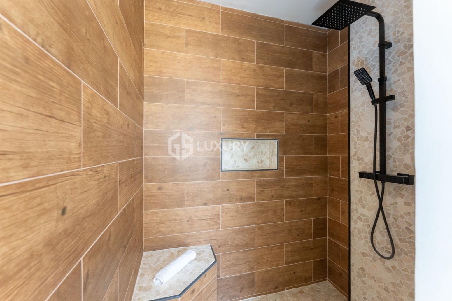 Chalet de 5 habitaciones en Arona en venta con garaje - 995.000 € (Ref: 9676084)