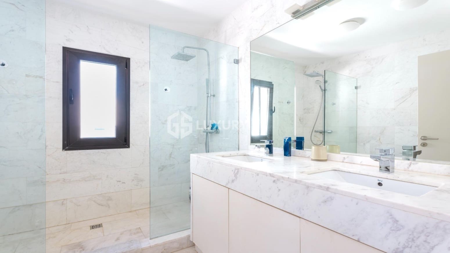 Chalet de 5 habitaciones en Adeje en venta con garaje - 2.730.000 € (Ref: 9676086)