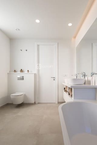 3 quarto Moradia para venda em La Caldera, Adeje com garagem - 1 912 900 € (Ref: 9676088)