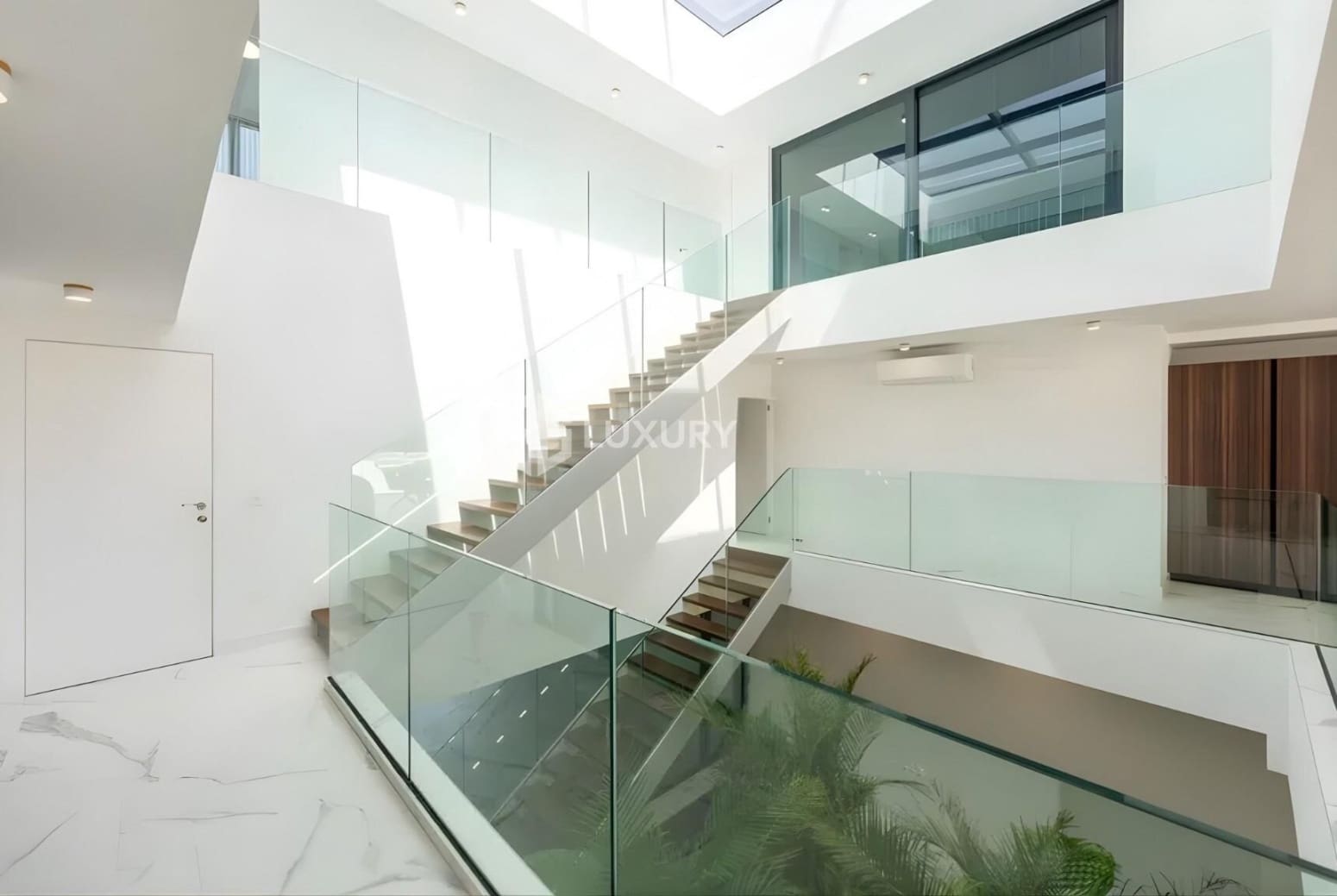 3 quarto Moradia para venda em Adeje com garagem - 3 500 000 € (Ref: 9676089)