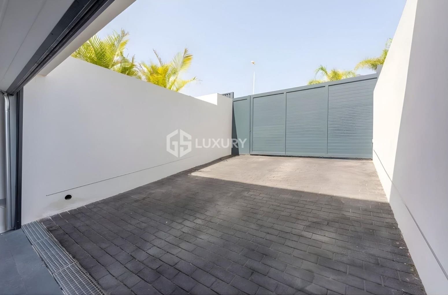 3 quarto Moradia para venda em Adeje com garagem - 3 500 000 € (Ref: 9676089)