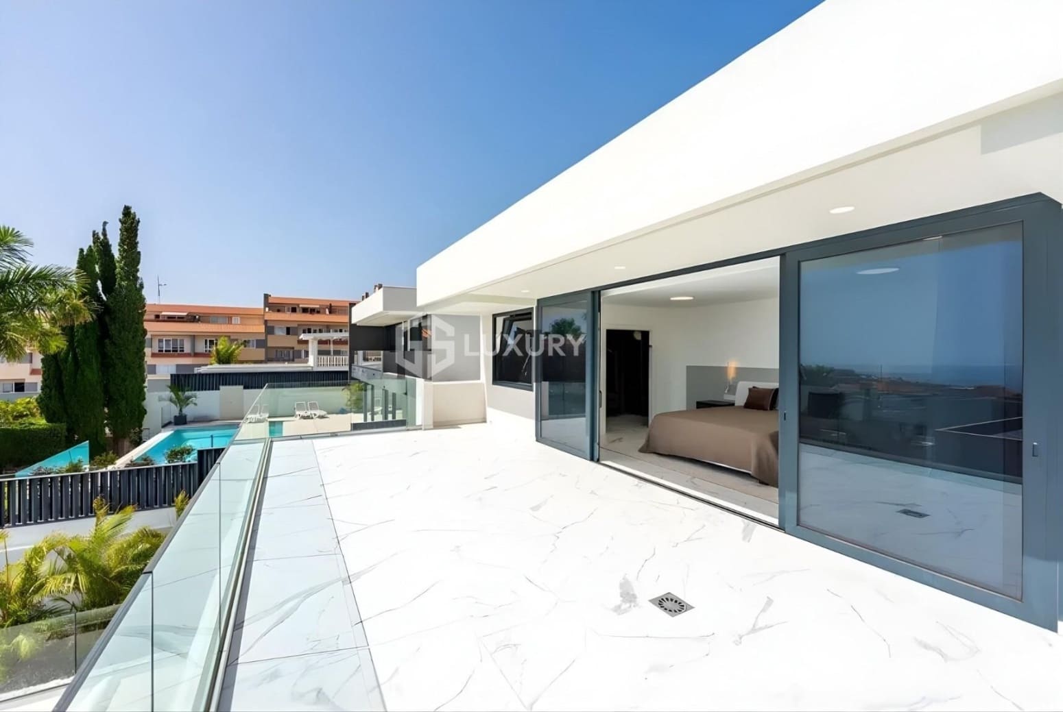 3 quarto Moradia para venda em Adeje com garagem - 3 500 000 € (Ref: 9676089)