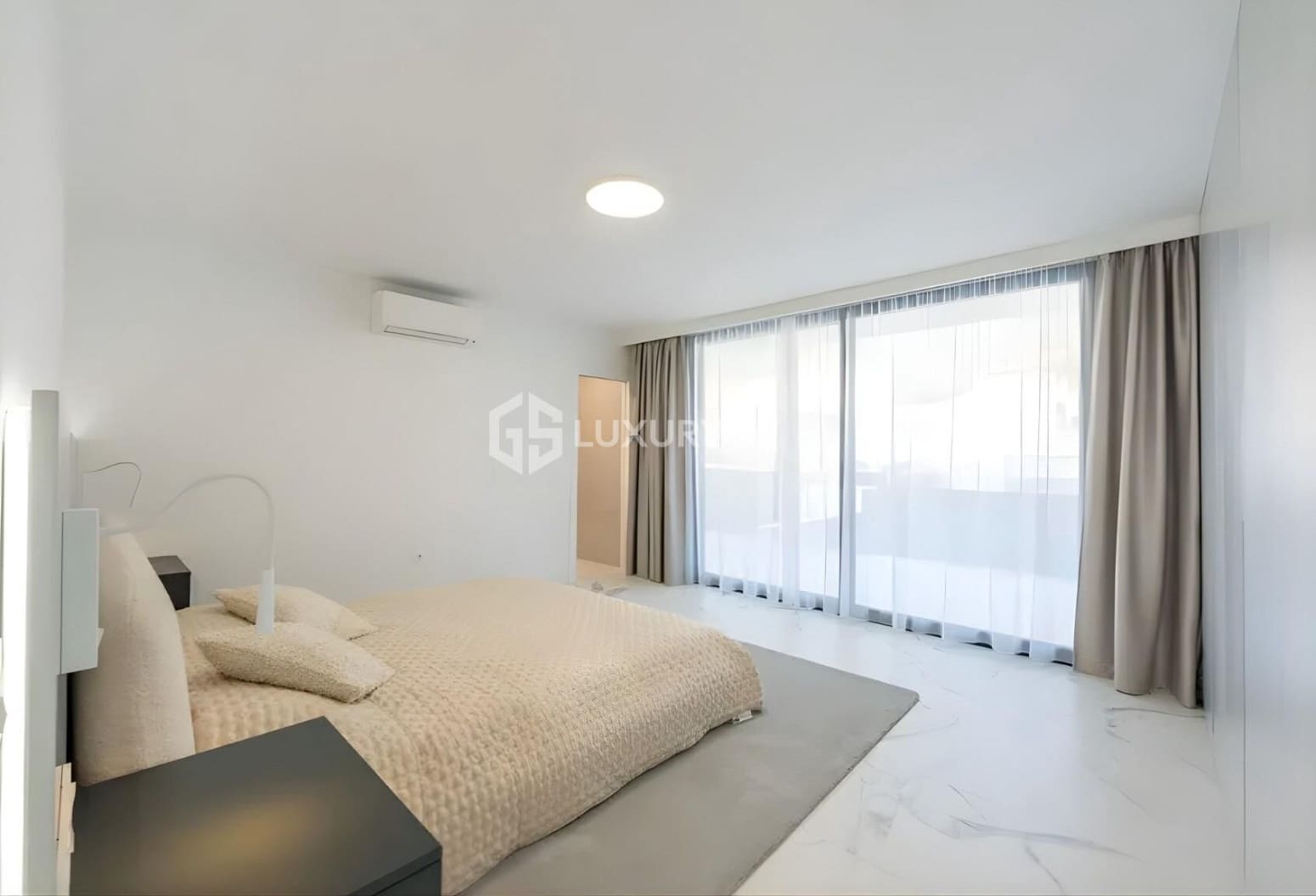 3 quarto Moradia para venda em Adeje com garagem - 3 500 000 € (Ref: 9676089)