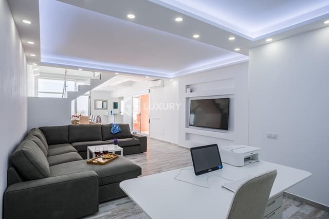 5 sypialnia Willa na sprzedaż w Antigua z garażem - 655 000 € (Ref: 9676092)