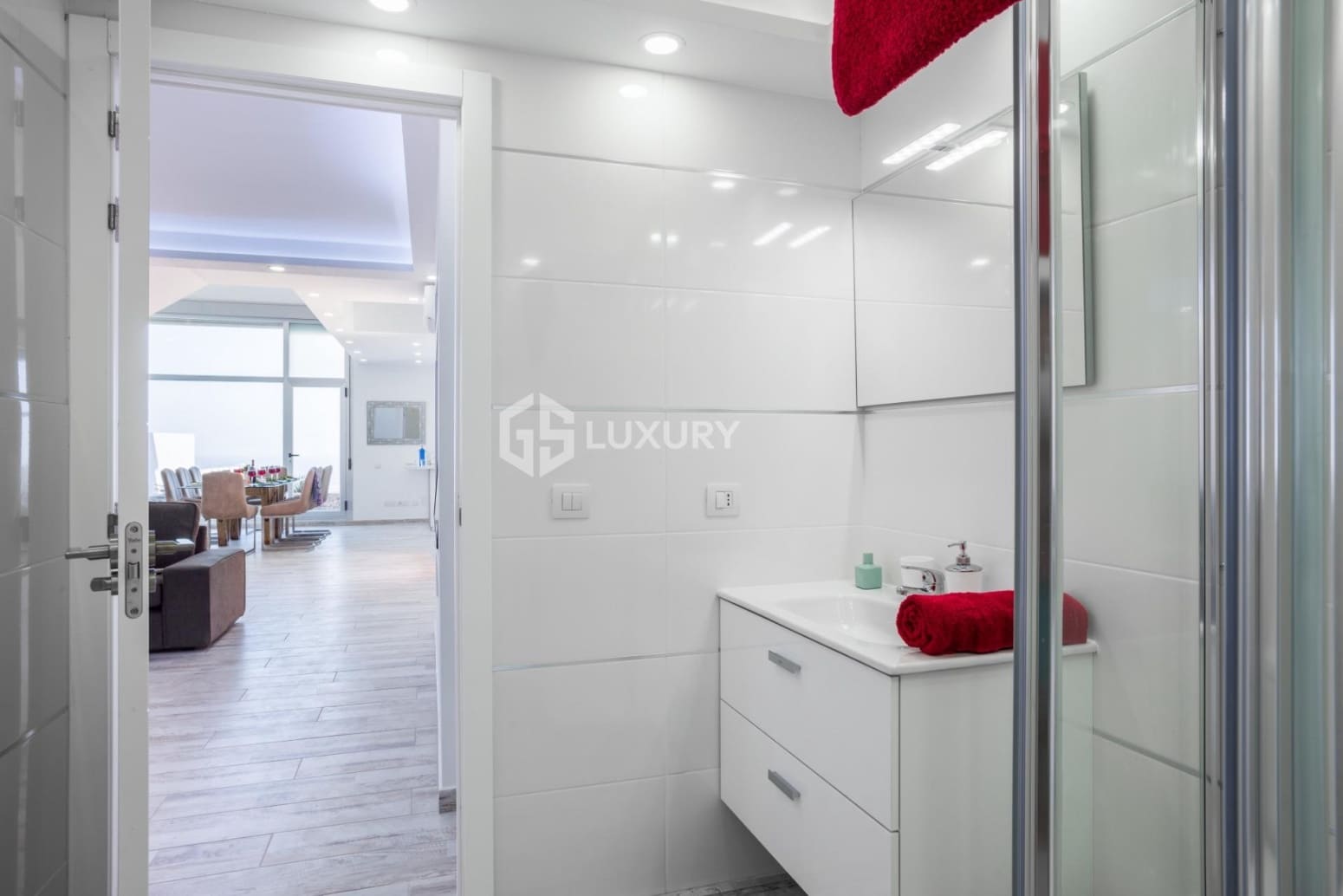 5 sypialnia Willa na sprzedaż w Antigua z garażem - 655 000 € (Ref: 9676092)