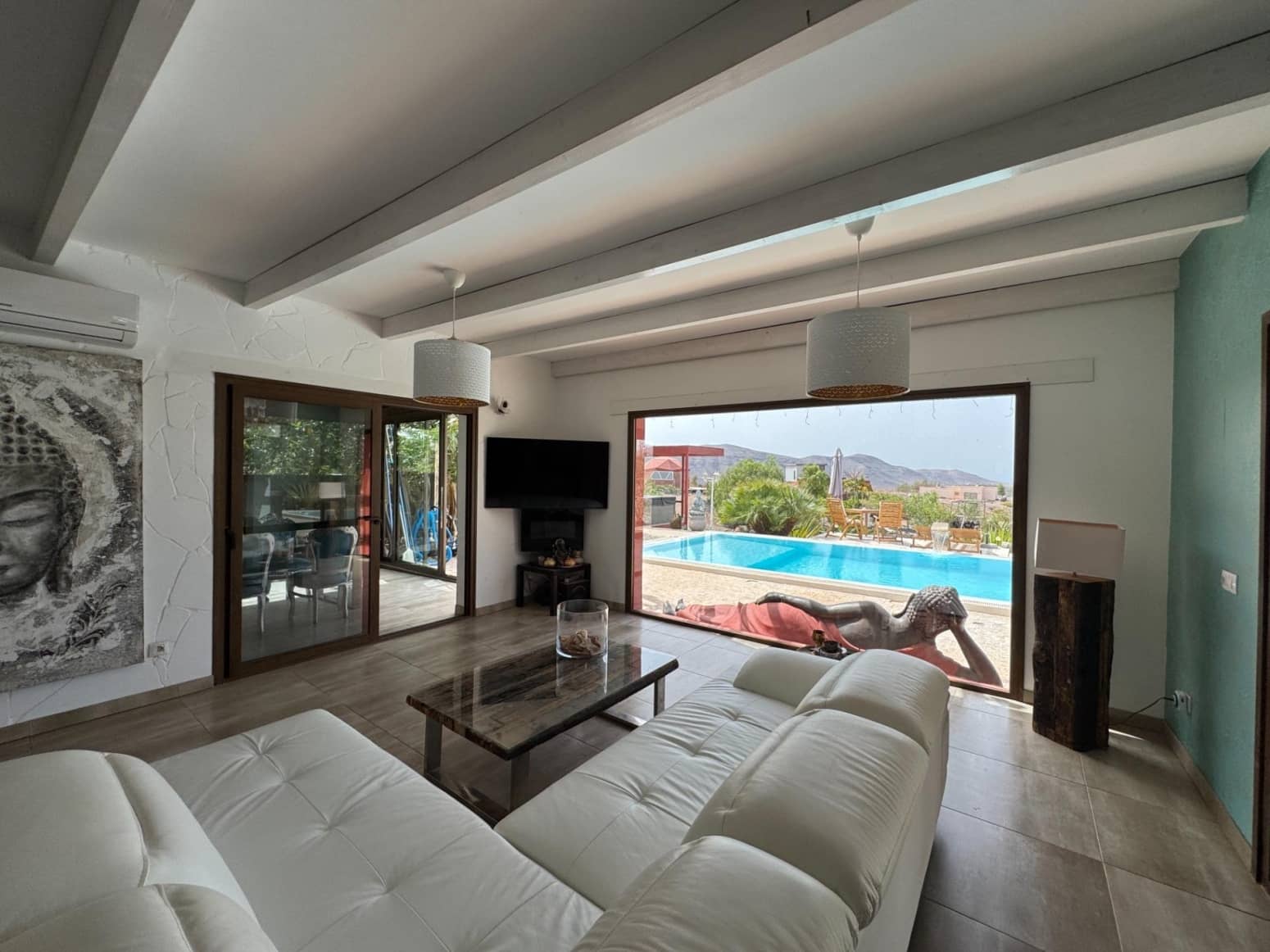 5 bedroom Villa for sale in Tuineje with garage - € 969,000 (Ref: 9676093)