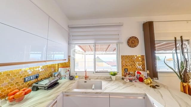 3 quarto Moradia para venda em Torviscas Centro y Alto, Adeje com garagem - 1 140 000 € (Ref: 9676094)