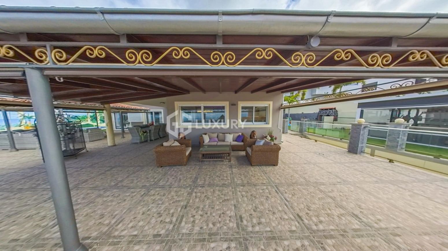 3 quarto Moradia para venda em Adeje com garagem - 1 140 000 € (Ref: 9676094)