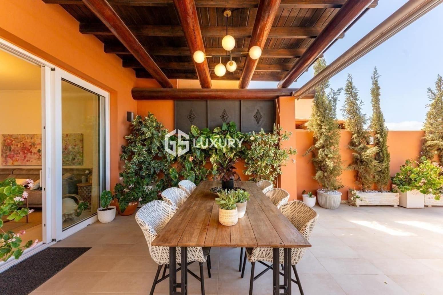 4 Zimmer Villa zu vermieten in Adeje mit Garage - 10.000 € (Ref: 9676097)