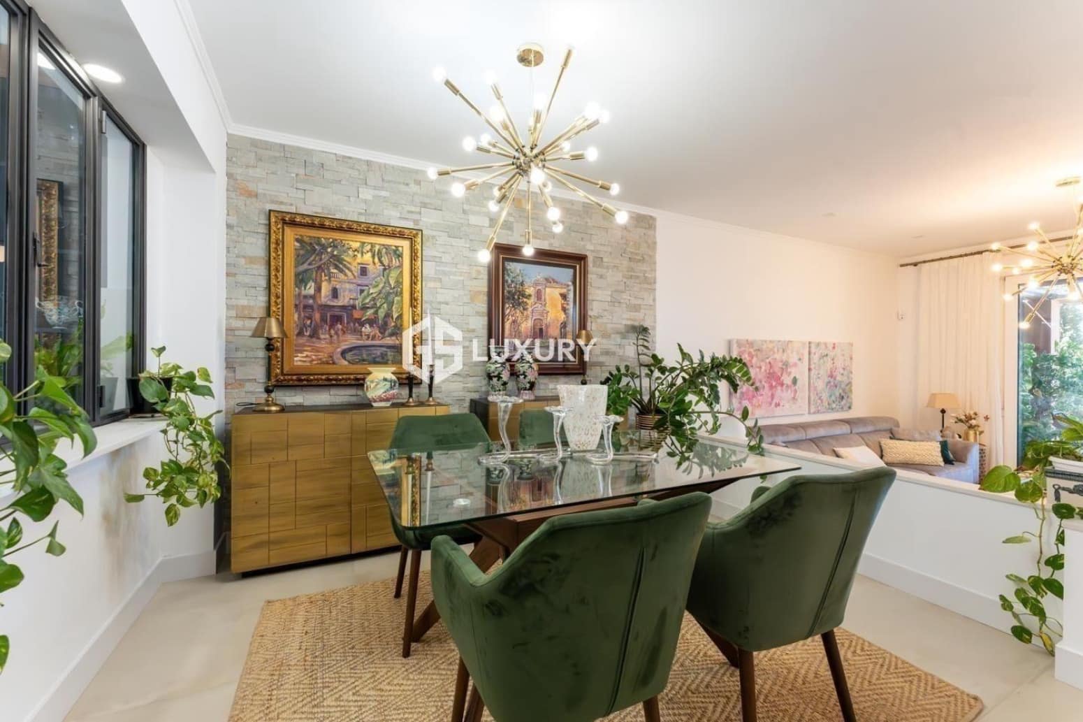 4 Zimmer Villa zu vermieten in Adeje mit Garage - 10.000 € (Ref: 9676097)