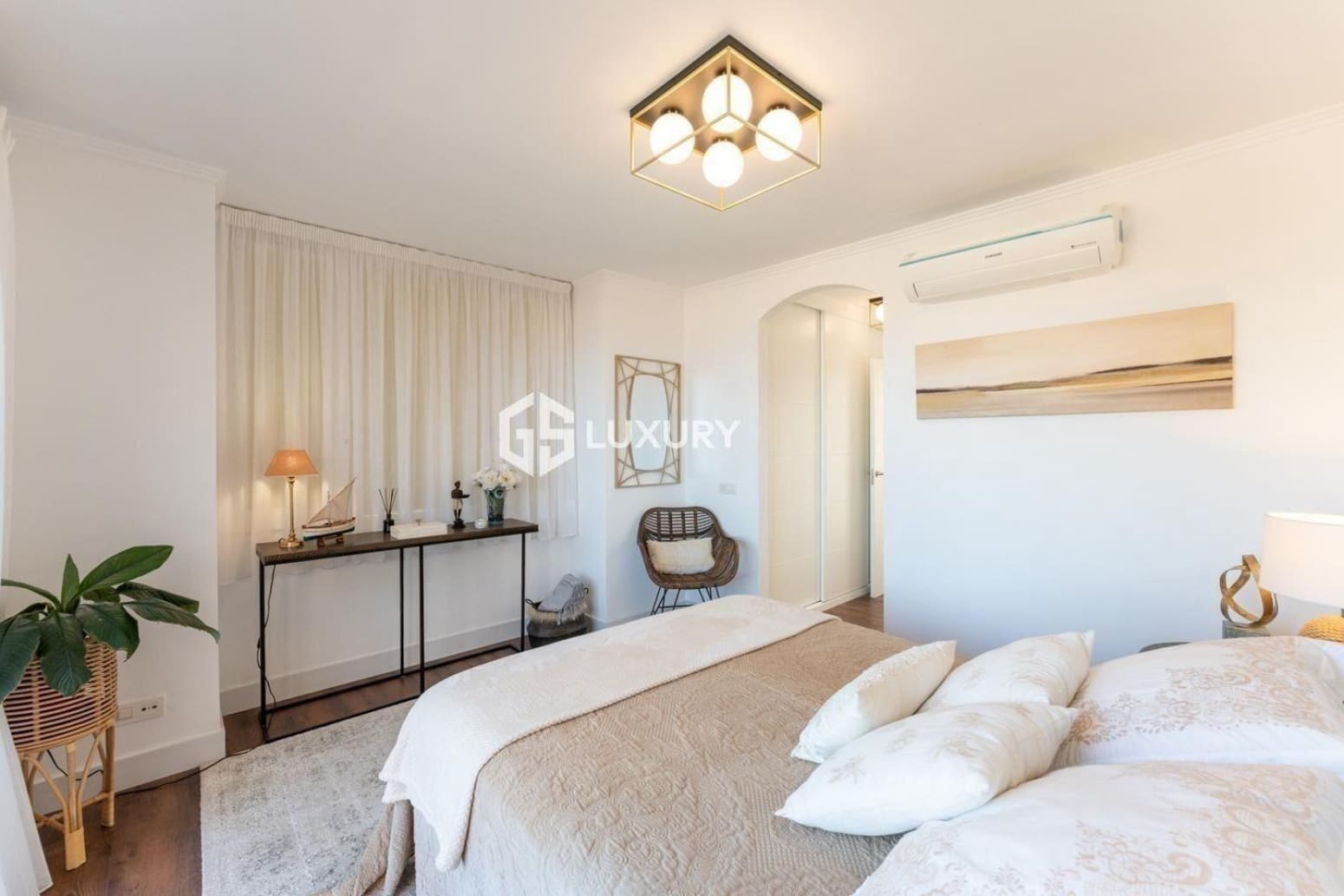 4 Zimmer Villa zu vermieten in Adeje mit Garage - 10.000 € (Ref: 9676097)