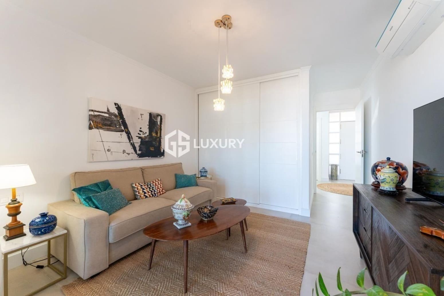 4 Zimmer Villa zu vermieten in Adeje mit Garage - 10.000 € (Ref: 9676097)