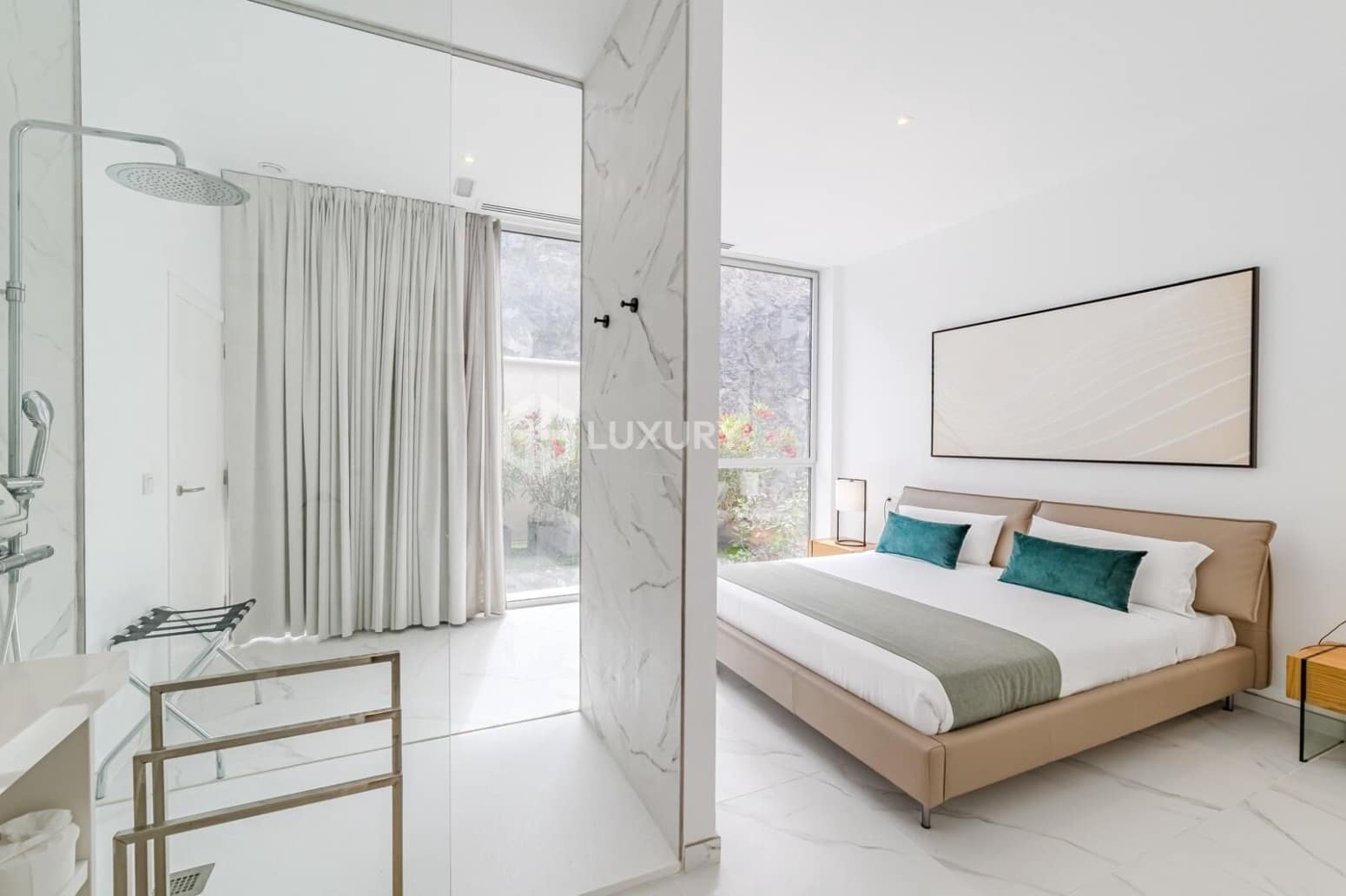 3 bedroom Flat for sale in Santiago del Teide with garage - € 2,090,000 (Ref: 9676098)