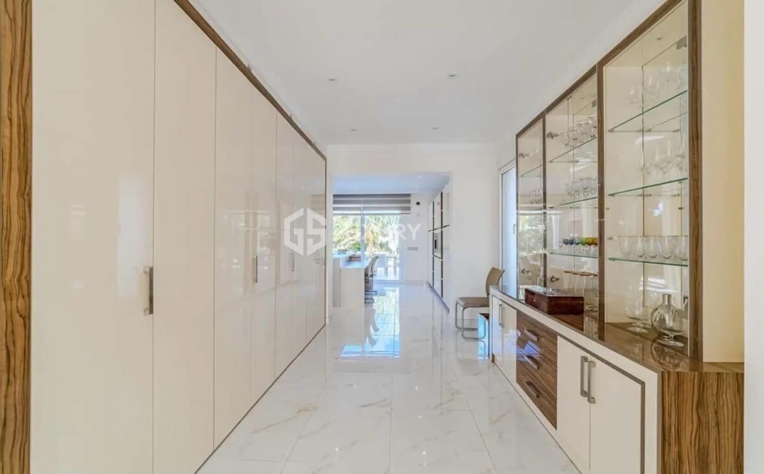 4 quarto Moradia para venda em Adeje com garagem - 3 900 000 € (Ref: 9676099)