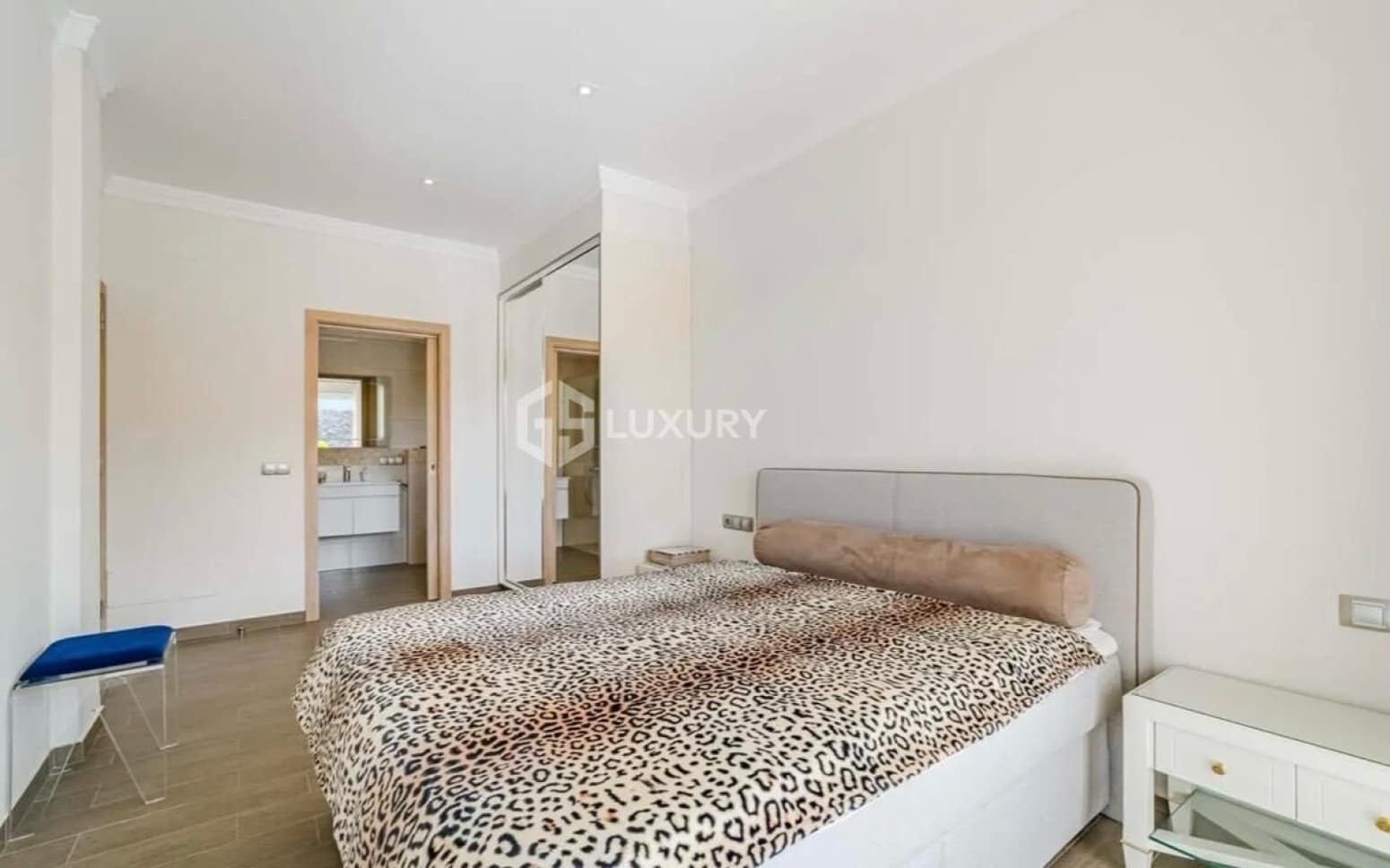 4 quarto Moradia para venda em Adeje com garagem - 3 900 000 € (Ref: 9676099)