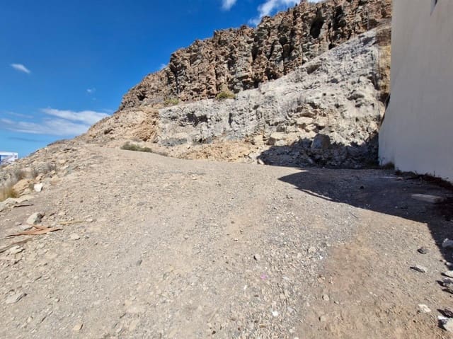 Terrain à Bâtir à vendre à Arona - 5 000 000 € (Ref: 9676102)