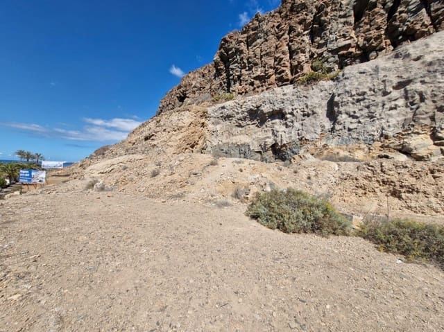 Terrain à Bâtir à vendre à Arona - 5 000 000 € (Ref: 9676102)