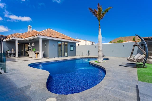 2 bedroom Villa for sale in Aldea Blanca (Tenerife), San Miguel de Abona with pool garage - € 2,100,000 (Ref: 9676103)
