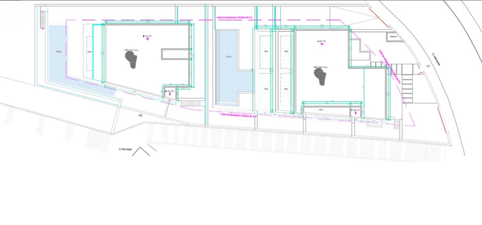 4 bedroom Villa for sale in Adeje with pool garage - € 1,995,000 (Ref: 9676109)