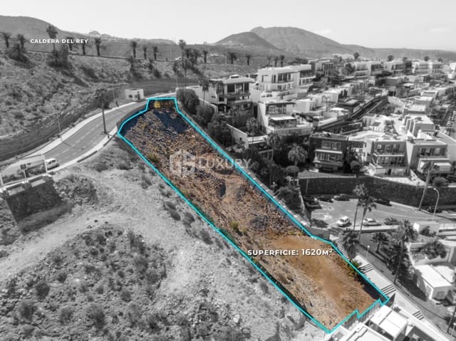 4 bedroom Villa for sale in San Eugenio Alto, Adeje with pool garage - € 1,995,000 (Ref: 9676109)