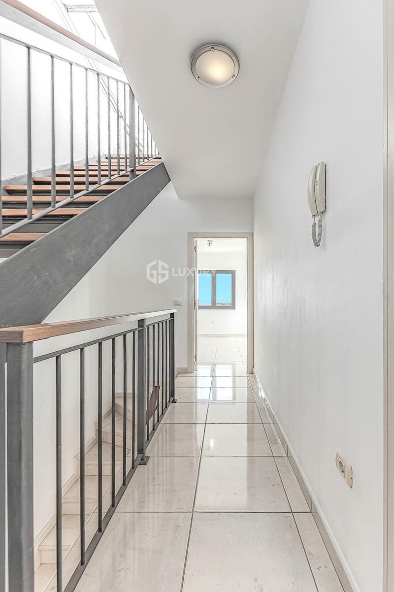 3 sypialnia Willa na sprzedaż w Adeje z garażem - 905 000 € (Ref: 9676112)