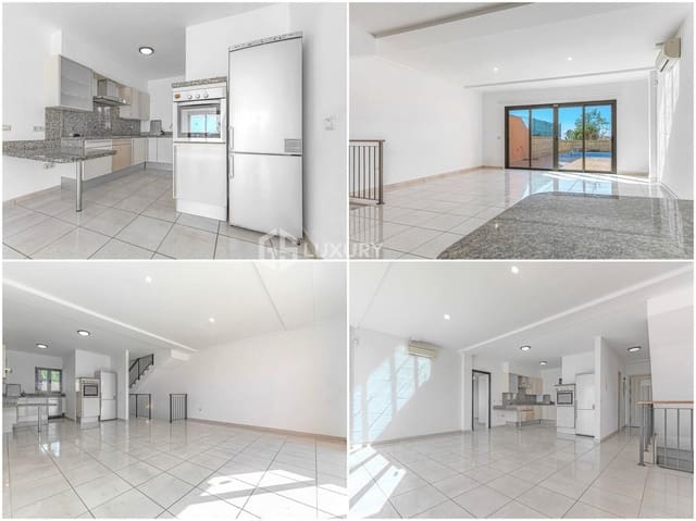 3 sypialnia Willa na sprzedaż w Playa del Duque, Adeje z garażem - 905 000 € (Ref: 9676112)