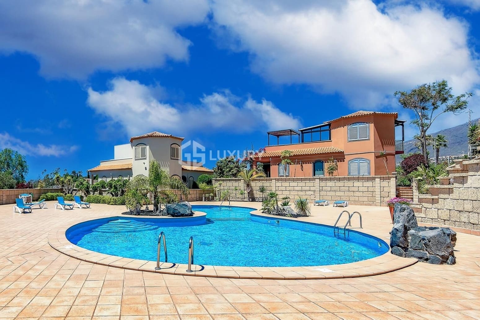 3 sypialnia Willa na sprzedaż w Adeje z garażem - 905 000 € (Ref: 9676112)