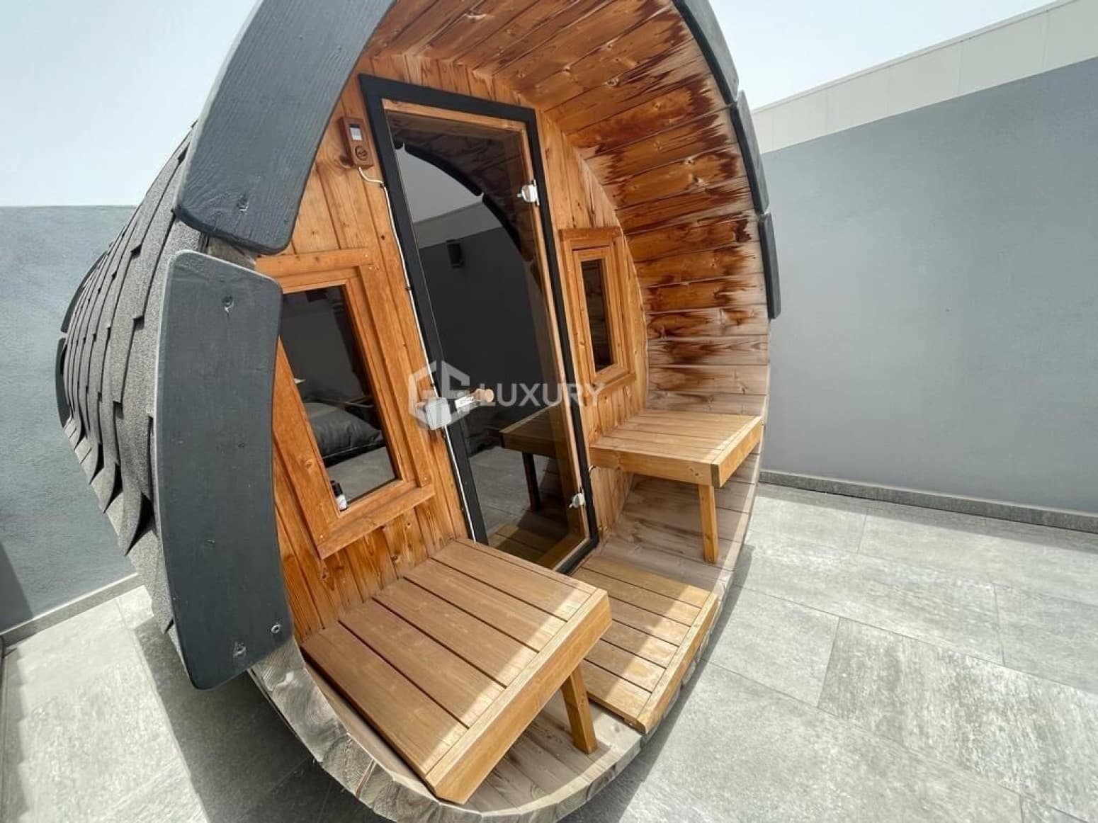 2 bedroom Villa for sale in San Miguel de Abona with garage - € 2,100,000 (Ref: 9676113)