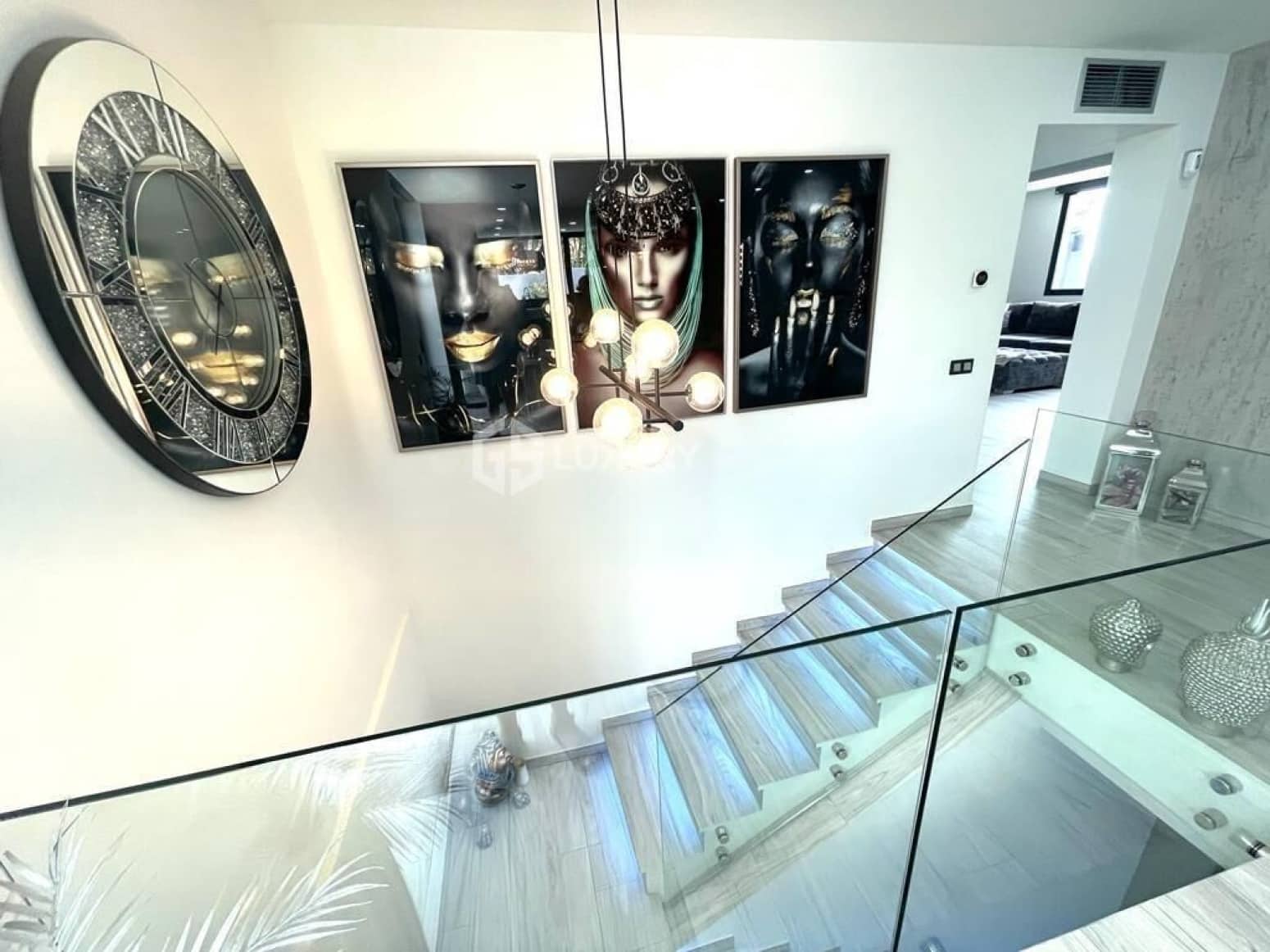 2 bedroom Villa for sale in San Miguel de Abona with garage - € 2,100,000 (Ref: 9676113)