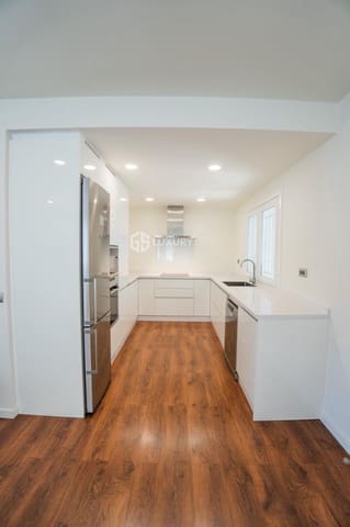 3 quarto Moradia para venda em Casco Urbano, Adeje com garagem - 795 000 € (Ref: 9676115)