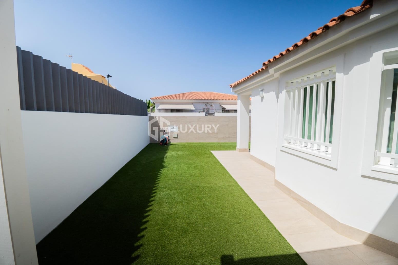 3 quarto Moradia para venda em Adeje com garagem - 795 000 € (Ref: 9676115)